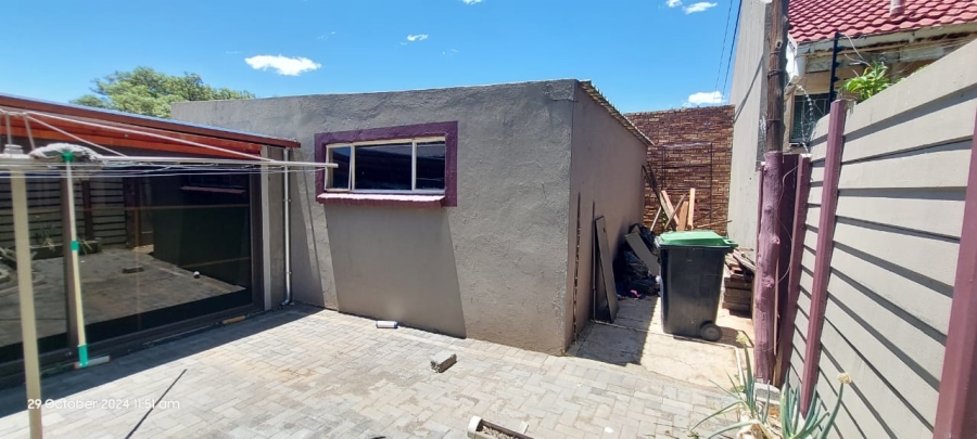 4 Bedroom Property for Sale in Protea Park North West